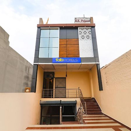 Fabhotel Rk Palace Ayodhya 외부 사진