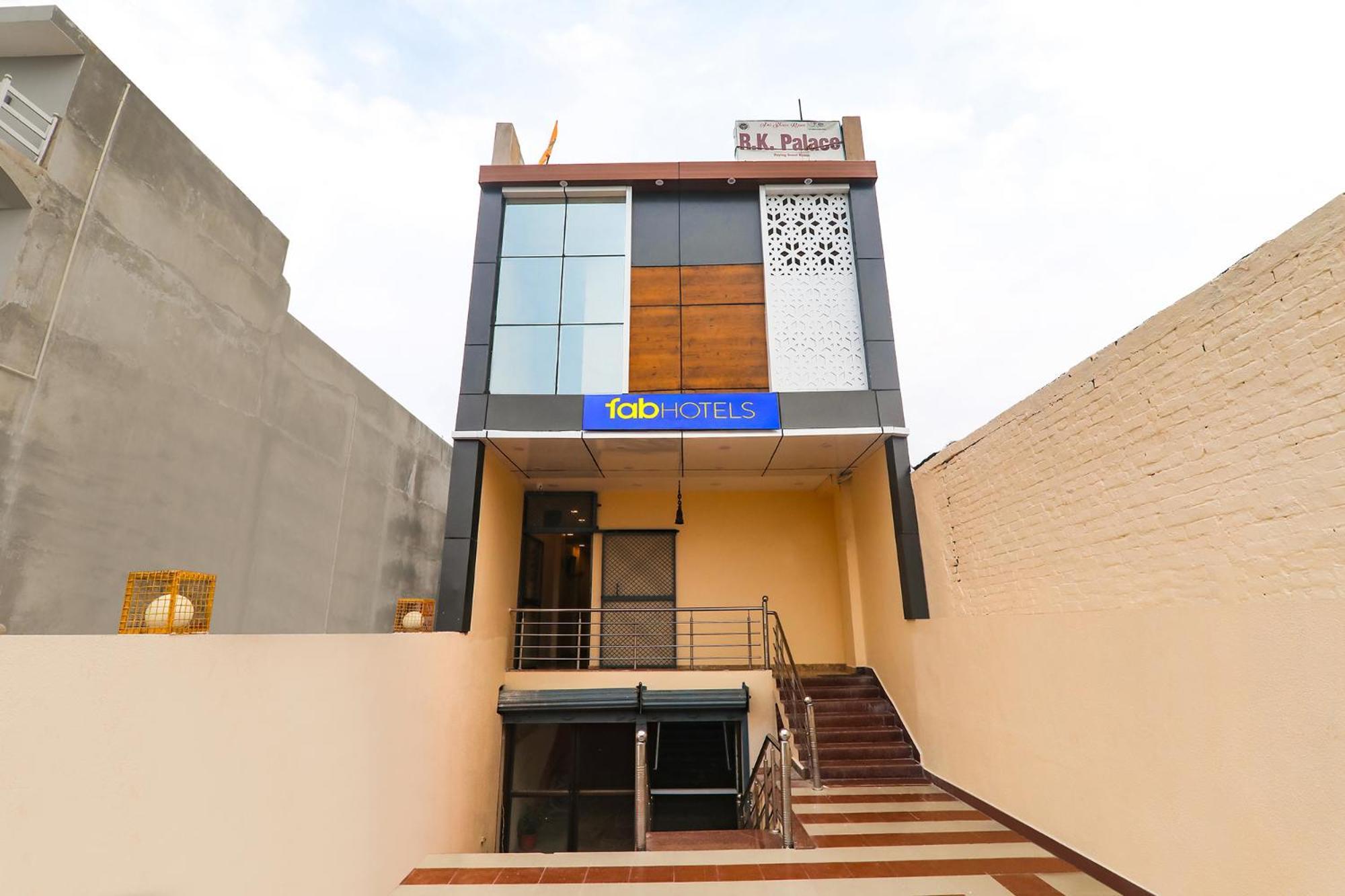 Fabhotel Rk Palace Ayodhya 외부 사진