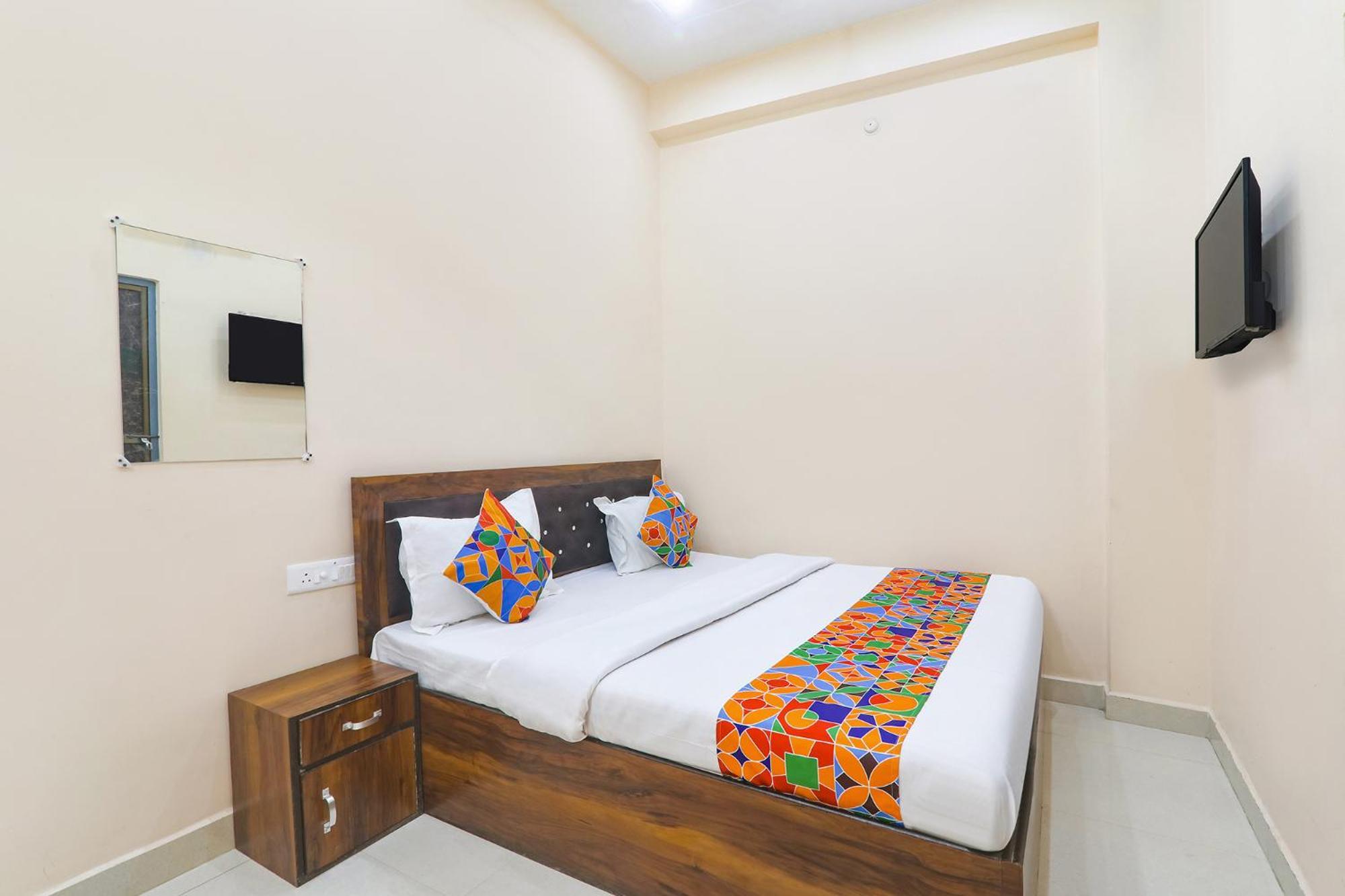 Fabhotel Rk Palace Ayodhya 외부 사진