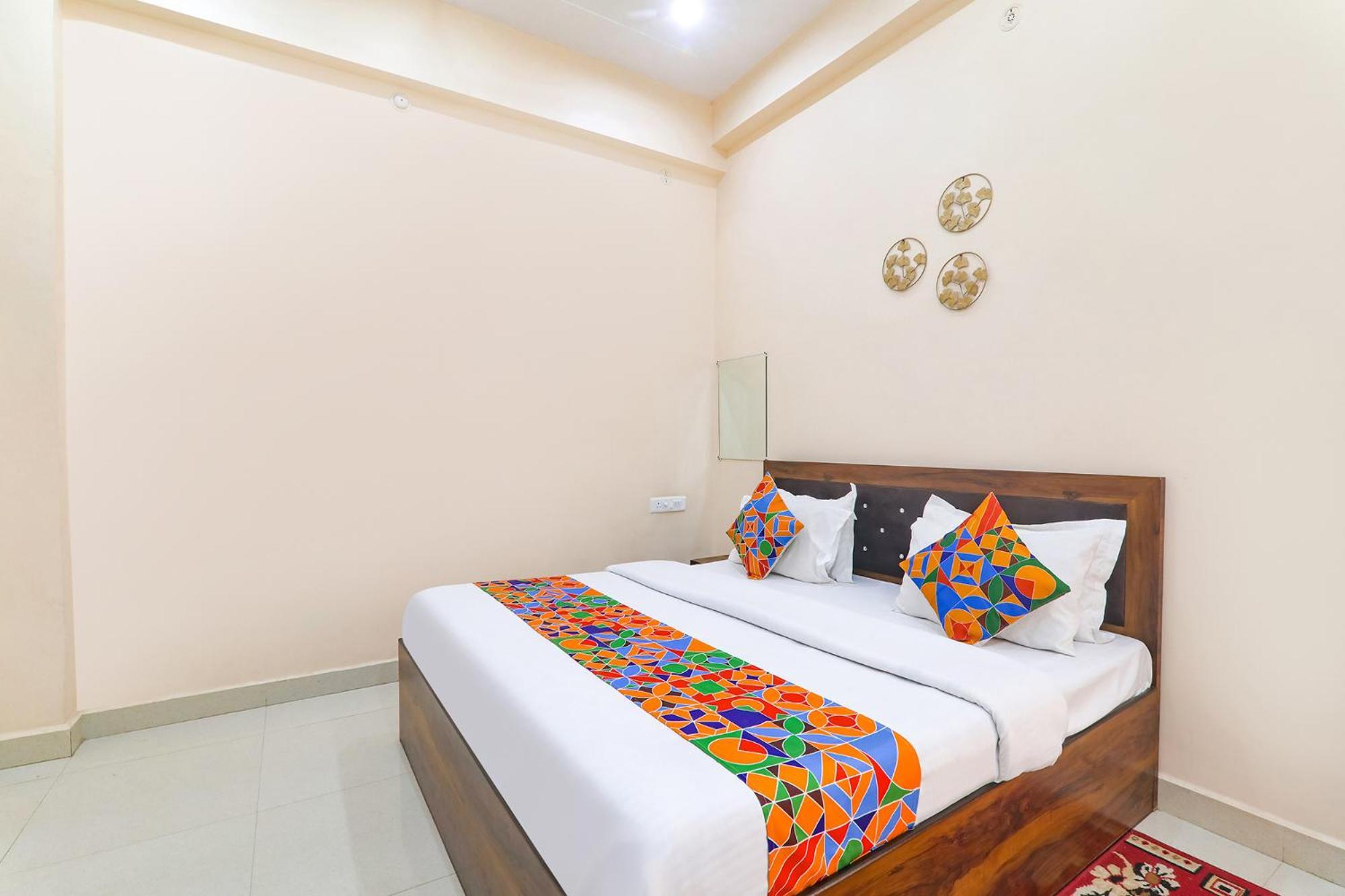 Fabhotel Rk Palace Ayodhya 외부 사진