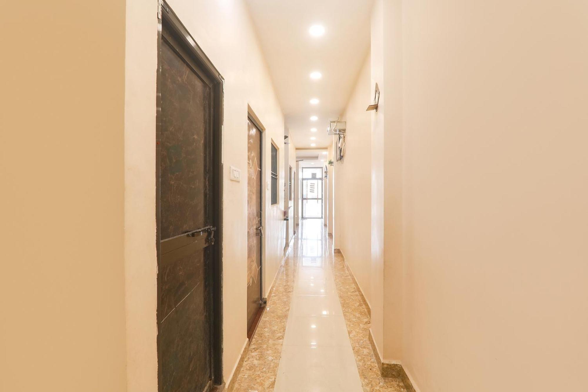 Fabhotel Rk Palace Ayodhya 외부 사진